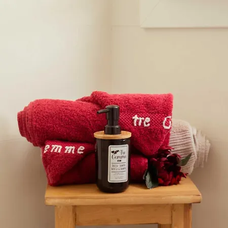 Le Di Sonia Tre Gemme Rubino B&B